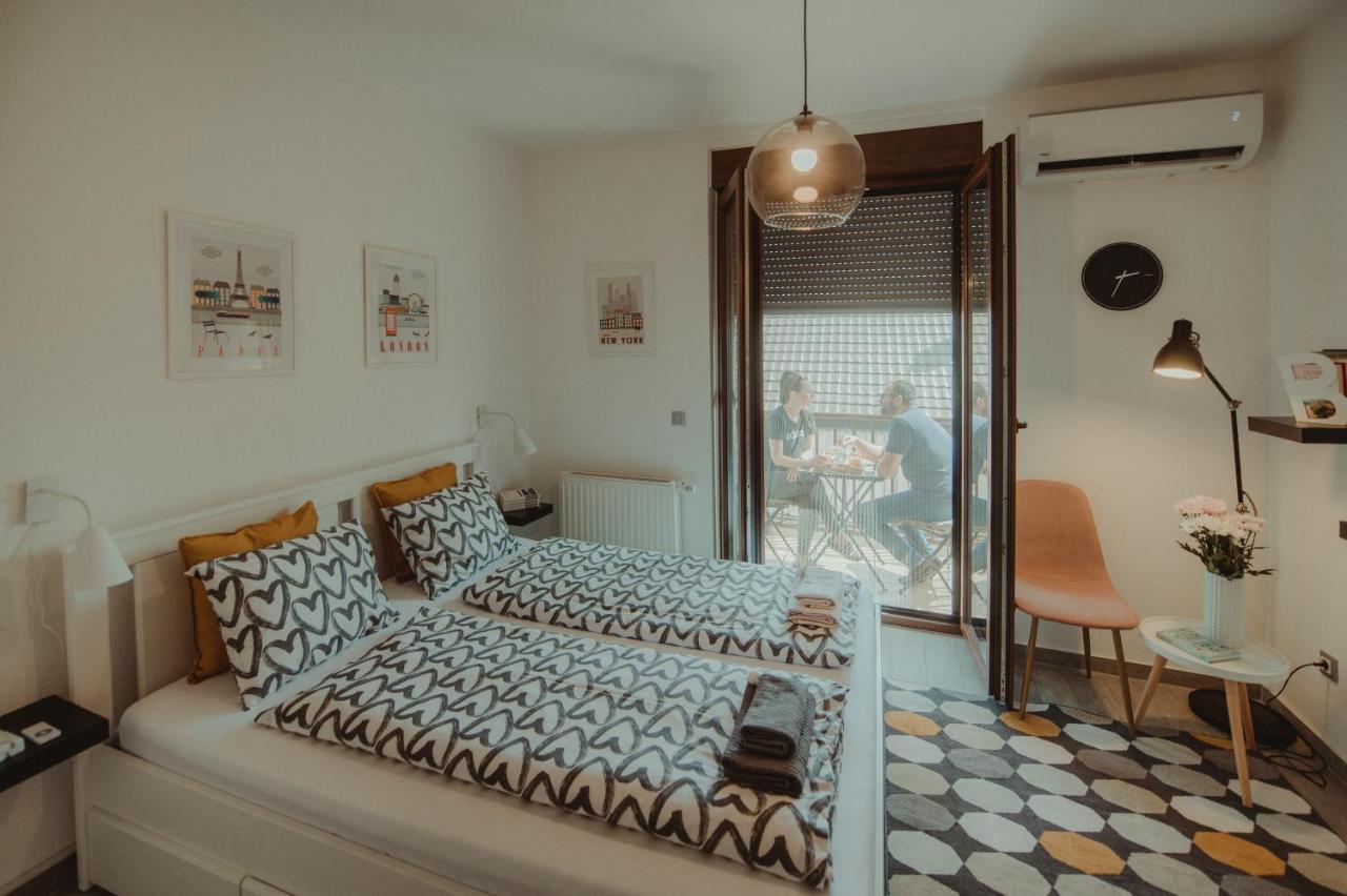Studio Apartman Centar Ðakovo Eksteriør bilde